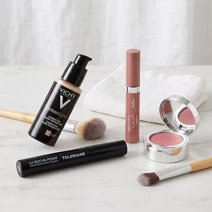 Make Up